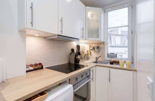 Saint-Lambert Apartment | Celine 6