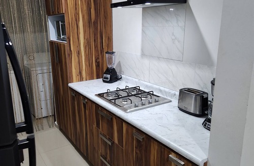 Durango Apartment | Central Apt, Ground Floor, 24h Secure Parking
