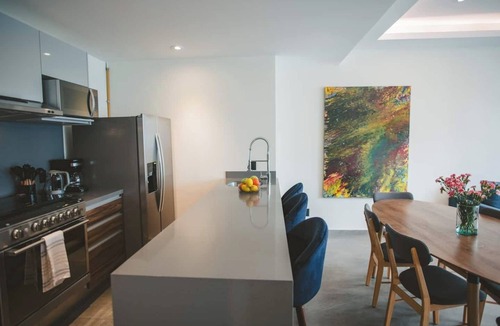 Del Valle Apartment | Central, bright, cozy, and elegant Benci apartment