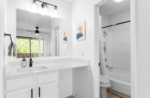 Hancock Apartment | Central Chic 1BR suites close to UT, Moody Center, & Downtown