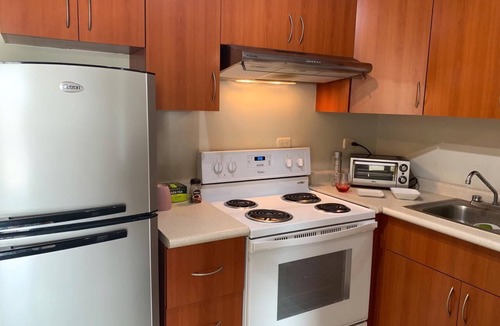 Zona 1 Apartment | Central, comfortable and friendly private room.