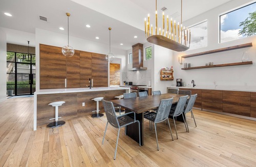 Austin House | central contemporary POOL and SPA