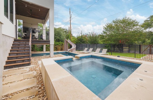 Austin House | central contemporary POOL and SPA