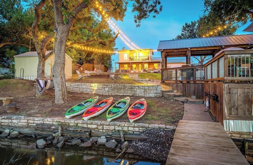 Dennis House | Château Lakefront | Pool, Hot Tub, Sleeps 20