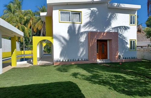Puerto Quetzal Ski Chalet | Chalet san Marino Playa Privada y Cancha Boliball