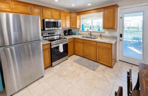 Port Isabel House | Channelfront - Dock - Fishing - Bbq - Deck 2 Bedroom Home