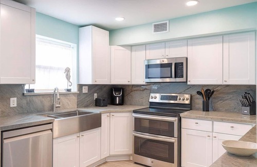 Port Isabel House | Channelfront - Remodeled - Pool - Boatslips