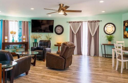 Port Isabel House | Channelfront - Remodeled - Pool - Boatslips