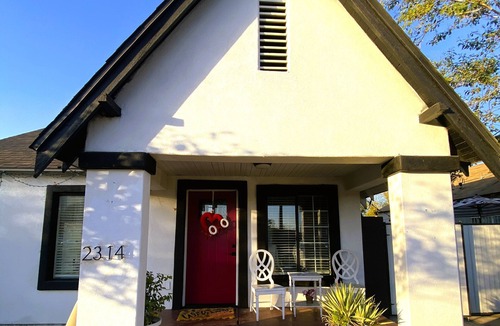 Estrella Village House | Charming 1-bedroom house in fabulous Phoenix with AC, WiFi