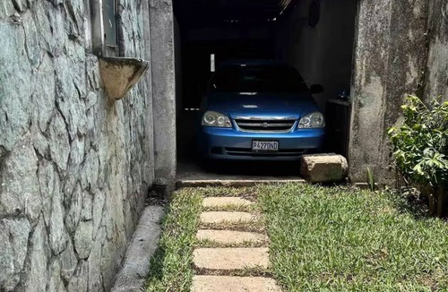 Zona 1 House | Charming 1-bedroom building in vibrant Ciudad de Guatemala