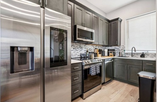 Fort Worth House | Charming 2BDTownhouse: JOYfull &Magnolia walkable!