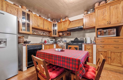 Cuajimalpa House | Charming 2BR Retreat in Lomas de Bezares