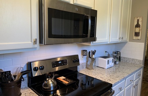 Uptown House | Charming 3 Bedroom/2Bathroom Uptown Cottage with off-street Parking.
