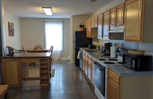 Round Mountain House | Charming 3-bedroom home in peaceful Round Mountain w/WiFi, AC, & great outdoors