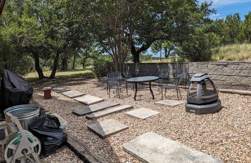 Round Mountain House | Charming 3-bedroom home in peaceful Round Mountain w/WiFi, AC, & great outdoors
