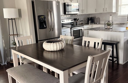 Lake Charles House | Charming 3-bedroom townhome near Downtown and Lakefront Lake Charles