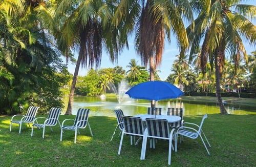 Puerto San Jose House | Charming 4-bedroom house with AC in Port of San Jose