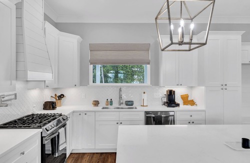 Arabi House | Charming 4-bedroom house with AC and WiFi in lovely Arabi