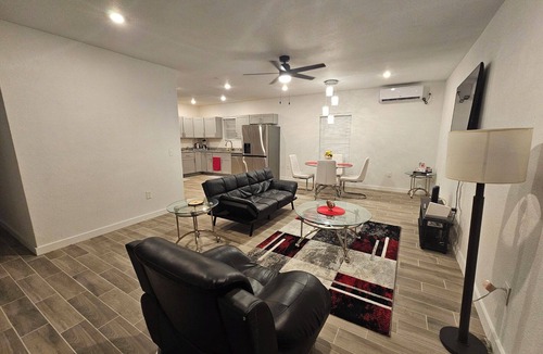 Oak Cliff House | Charming 4-bedroom house with AC in Dallas perfect for families