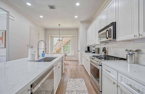 Houston Heights House | Charming 4BR Home in Houston Heights