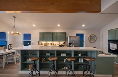 San Leon House | Charming Bayfront Home w/Pool, Pier, and Firepit