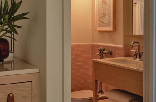 San Jacinto Hotel | Charming Beachside Room Close to Historic Attractions + Dining Spots