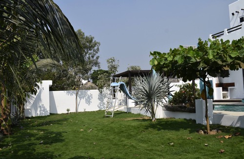 El Paredon House | Charming 4-bedroom house with AC and WiFi in beautiful El Paredón Buena Vista