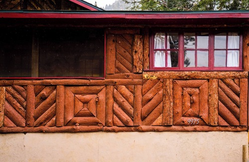 Green Mountain Falls Cabin | Charming, Historical Cabin in Cascade-Chipita Park