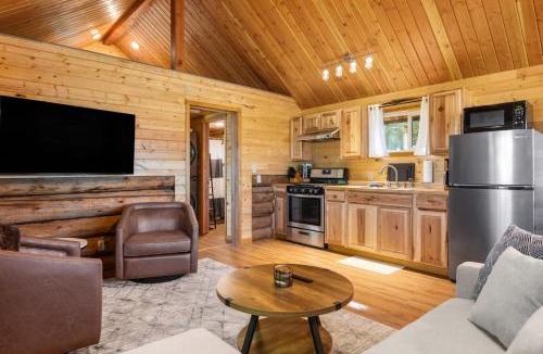 Philipsburg House | Charming Log Cabin Mountain Views, Philipsburg