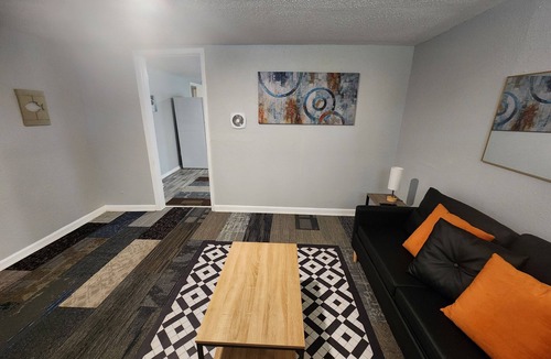 Osceola House | Charming townhome with WiFi and AC in lovely Osceola