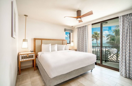 Islamorada Hotel | Chesapeake Beach Resort
