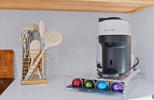 Cherrywood Apartment | Chic & Cozy Studio, Next to Pickleball & Top Eats