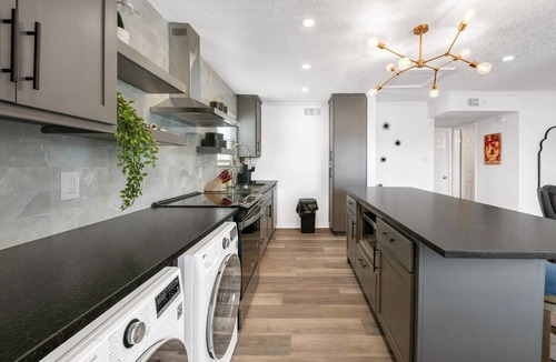 College Station Apartment | Cinema: 2 Bedroom, Walk to A&M, Comfy King Beds