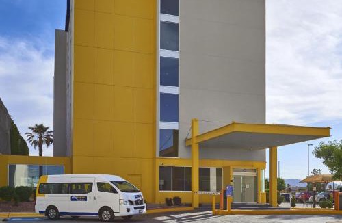 Ciudad Juarez Hotel | City Express by Marriott Ciudad Juárez