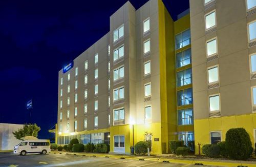 Ciudad Juarez Hotel | City Express by Marriott Ciudad Juárez