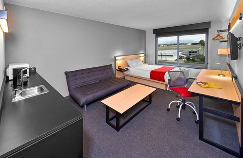 Apodaca Hotel | City Express by Marriott Monterrey Norte