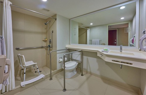 El Alamo Hotel | City Express by Marriott Saltillo Sur