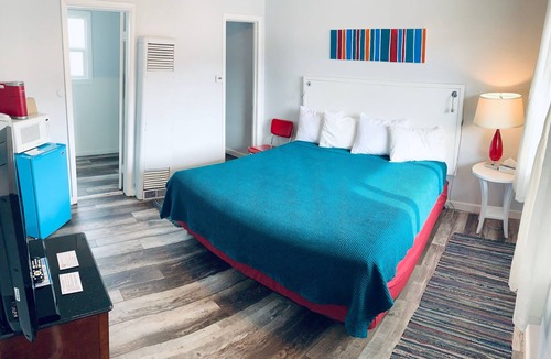 Salida Hotel | Clean, Central, Retro Inspired Salida Motel 9