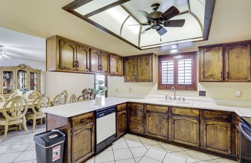 Yuma Corona House | Close to Golf! Snowbird Retreat w/Pool in Yuma
