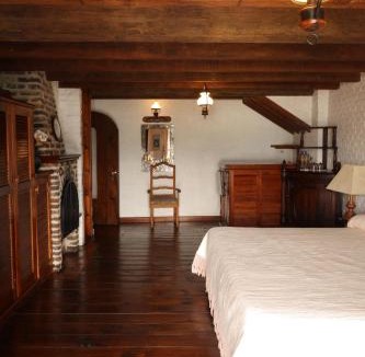Valle de Bravo Hotel | Club de Vela Santa María