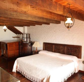Valle de Bravo Hotel | Club de Vela Santa María