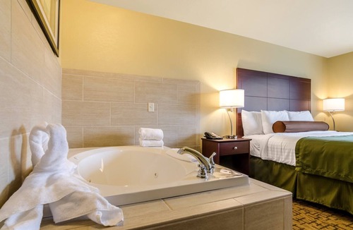 Oberlin Hotel | Cobblestone Inn & Suites - Oberlin