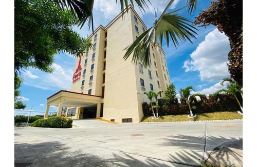 Poza Rica Hotel | Collection O Paris Fc Express, Poza Rica
