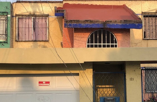 Morelia House | Colorful and comfortable house