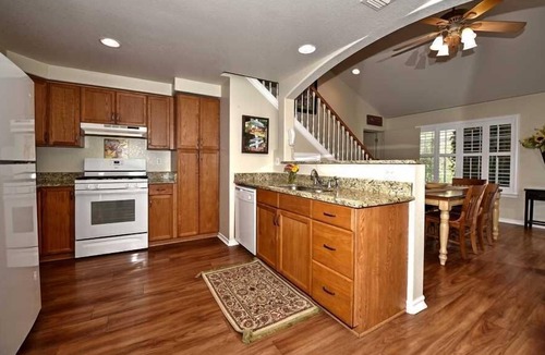 New Braunfels Cottage | Comal River Cottages River 403A