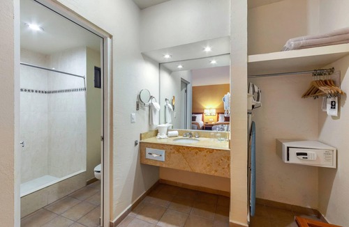 Tampico Hotel | Comfort Inn Tampico