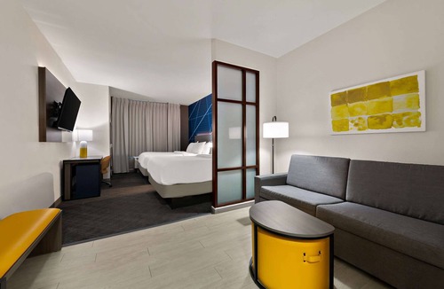 Bastrop Hotel | Comfort Suites Bastrop