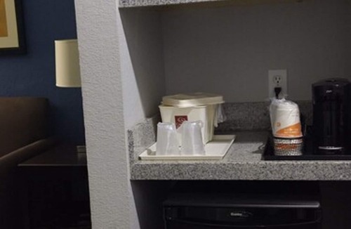 Greenville Hotel | Comfort Suites Greenville