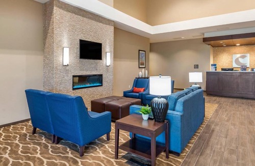 Midland Hotel | Comfort Suites Midland West