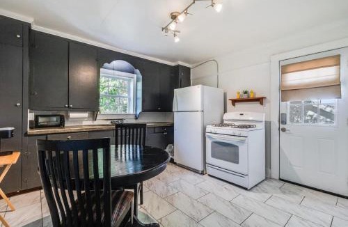 Freetown - Port Rico House | Comfortable 3BR Home Near Downtown